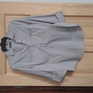 Silver/Gray 3/4 cuffed sleeve collared blouse; front pockets buttoned